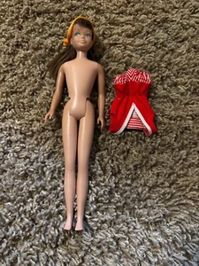 Barbie Skipper doll 1963 Brunette with bathing suit straight leg Japan - Picture 1 of 3
