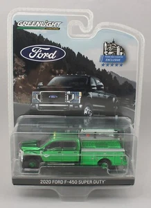 1:64 Greenlight *WHITE* 2020 Ford F-450 Dually SERVICE TRUCK GREEN CHROME CHASE - Picture 1 of 1