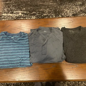 Lot Of MENS Shirts Mens Gap Henley Long Sleeve 2 T Shirts Small S 1187 - Picture 1 of 11