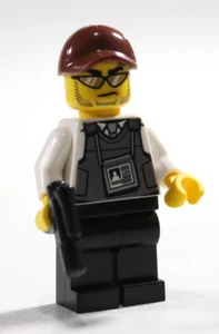 LEGO® City Minifigure Private Security VIP Body Guard Gun Dark Brown Cap Tough - Picture 1 of 10