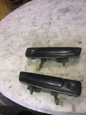 2000-2005mitsubishi eclipse door handle pair worn black exterior faded LH RH d32 - Image 1 of 4