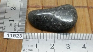IOLITE (CORDIERITE) pierre roulée naturelle import des USA - lithotherapie reiki - Imagen 1 de 1
