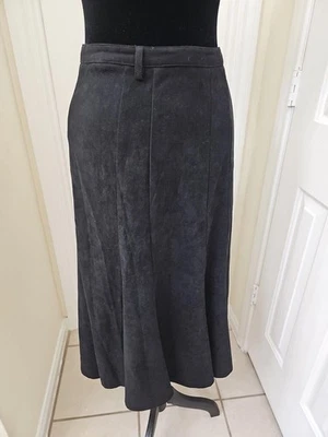 Maxi Falda Negra Imitación Gamuza 12 Negra Otoño Invierno Negra Fluida Plisada Cintura Y2K Foto 1 de 4