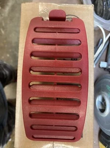 Bissell PowerForce Helix Turbo M/N: 68C71 HEPA Filter Cover/Grill Red OEM Parts - Picture 1 of 2