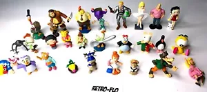 Lot 27 Figurines de Dessins Animés / Films - Vintage - Ancien - Collector - Rare - Picture 1 of 2