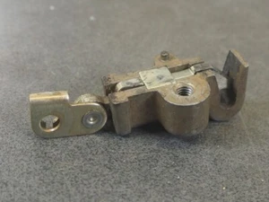 HONDA VFR400R 1998 77220-KY6-000 HOOK  SEAT CATCH 14138 - Bild 1 von 6