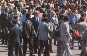 1979 Jimmy Carter Visit to Mexico Postcard - Picture 1 of 2