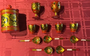 13 Pc. Vintage Wooden RUSSIAN FOLK ART/ KHOKHLOMA WARE - Picture 1 of 5