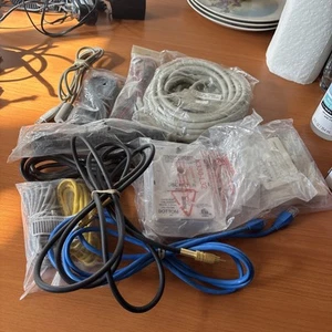 Lot d'équipements de communication et de connexion à domicile voir photos - Photo 1/20