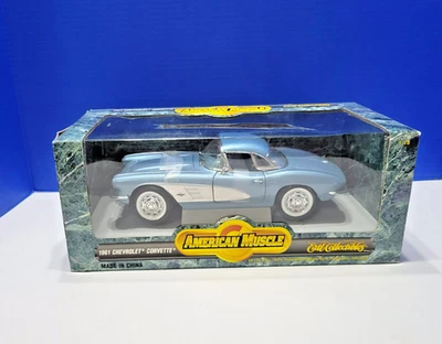 Vintage Ertl American Muscle 1961 Chevrolet Corvette 1:18 Diecast Car - Image 1 of 4