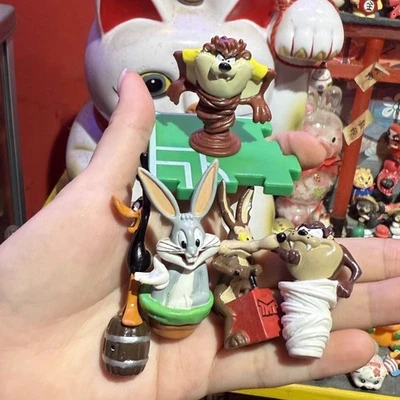 Lot of 5/set Rare Looney Tunes Daffy Duck Bugs Bunny Mini Vintage Collectible - Image 1 of 4