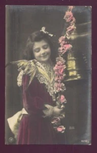 PRETTY GIRL ROSES 1908 Vintage Tinted Photo Postcard - Picture 1 of 1