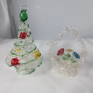 Set de colección cesta de flores de vidrio hilado y adornos de árbol de Navidad soplados a mano - Imagen 1 de 11
