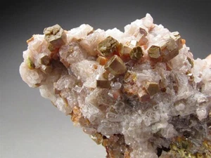  Vanadinite San Carlos Mexico - Picture 1 of 8