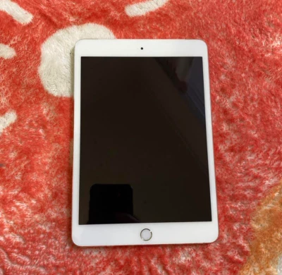 APPLE IPAD MINI 3 7.9 inches 16GB iOS12.5.7 (Final) Wi-Fi model Excellent Cond - Image 1 of 2