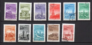 11 timbres Hongrie Magyar posta 1966-68 avions survolant des villes /TE3117 - Imagen 1 de 1