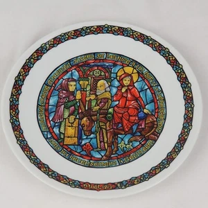 D'arceau-Limoges Christmas Plate No Room At The Inn Vitrail Stained Glass 1977 - Picture 1 of 7