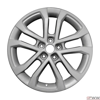 Rueda Chevrolet Sonic 2015-2020 17" de fábrica OEM plateada 95087758 Foto 1 de 4