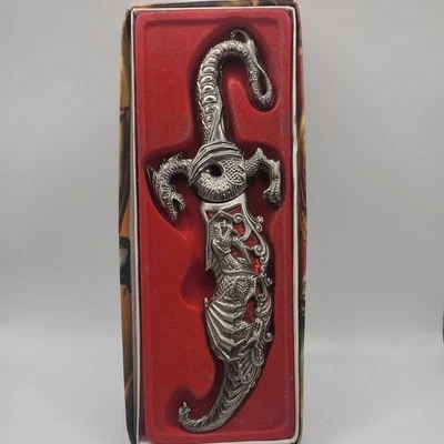 CUCHILLO DAGA DRAGÓN ROJO CON FUNDA ⭐️⭐️⭐️⭐️⭐️⭐️ Foto 1 de 4