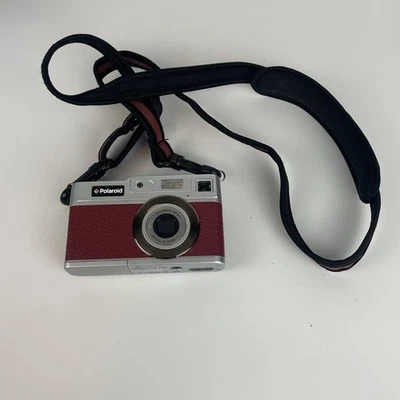 Polaroid iE827 Retro Digital Camera 18MP Red – W/ Strap & Bag | No Power - Image 1 of 4