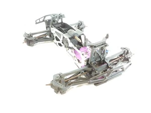 Ricambi mancanti: HPI Racing Savage 1/8 Monster Truck rullo scorrevole telaio usato - Foto 1 di 11