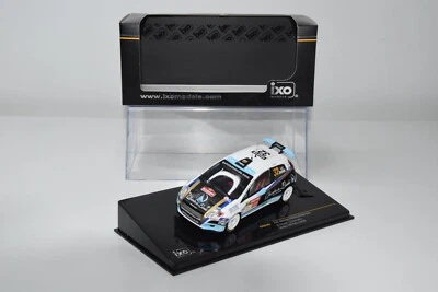 B25 1:43 IXO RAM403 FIAT GRANDE PUNTO S2000 #32 WALES GB RALLY 2009 SOUSA MIB - Image 1 of 4