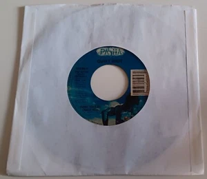 QUIET RIOT - MAMA WEER ALL CRAZEE NOW VINYL 45. PLAYS EXCELLENT. USA ISSUE. - Picture 1 of 5