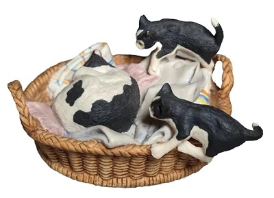 VTG 1985 Schmid Border Fine Arts Mama Cat  Kittens in Basket Scotland Judy Boyt - Image 1 of 4