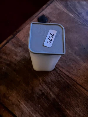 25 X 1oz Royal Mint Solid Silver 0.999. - Image 1 of 2