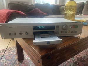 Marantz CDR630 professional compact disc recorder - Picture 1 of 3