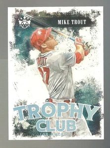 Mike Trout 2018 Panini Trophy Club TC11 - Bild 1 von 2
