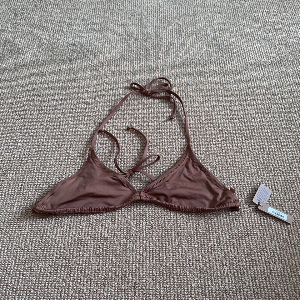 Top de Bikini Skims Natación Triángulo Almendra, Talla 4X Nuevo con Etiquetas Foto 1 de 3