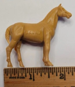 Vintage Macao Kunststoff Spielzeug Pferd Sammlerstück  - Bild 1 von 5