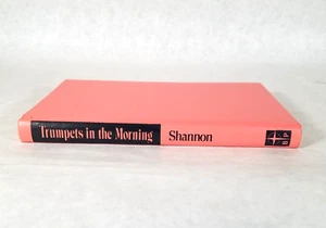 TRUMPETS IN THE MORNING - Hardcover by Harper Shannon 1969 - Bild 1 von 10