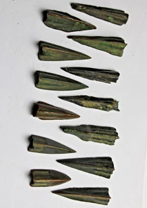 1 Rare Genuine ancient bronze Celtic Scythian Greek trilobe arrowhead 3 Century - Picture 1 of 10
