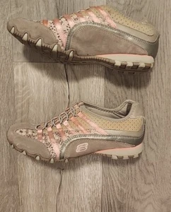 Skechers Shoes Womens 7.5 Sasha Trainer Sneakers Beige Leather Fabric Round Toe - Picture 1 of 13