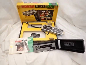 Vintage Kodak Ektra 200 Camera Outfit Classic Point & Shoot Pocket Size box more - Picture 1 of 7