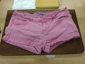 Levi's Pink Shorty Shorts Plus 15 Booty Festival Women Juniors Preowned - Picture 1 of 8