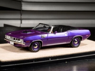 PLYMOUTH HEMI Cuda - convertible - 1971 - in violet metallic - GLM 1:43 - Immagine 1 di 4