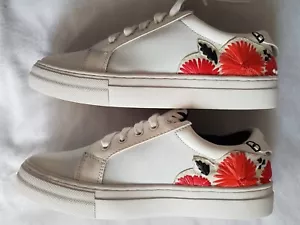 Tenis para dama SIXTYSEVEN desde 1967 Reino Unido 6/eu39 con logotipo parcheado - Imagen 1 de 9