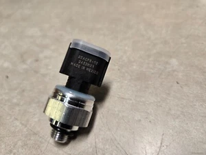 2019-2023 For KIA Hyundai HVAC AC Condition Pressure Sensor Switch 92ACP8-12 - Picture 1 of 4
