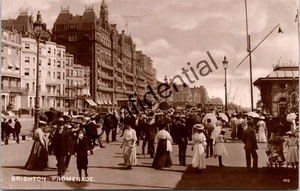 BRIGHTON AND HOVE SUSSEX PROMENADE 1922 FOTO REAL POSTAL VINTAGE - Imagen 1 de 2