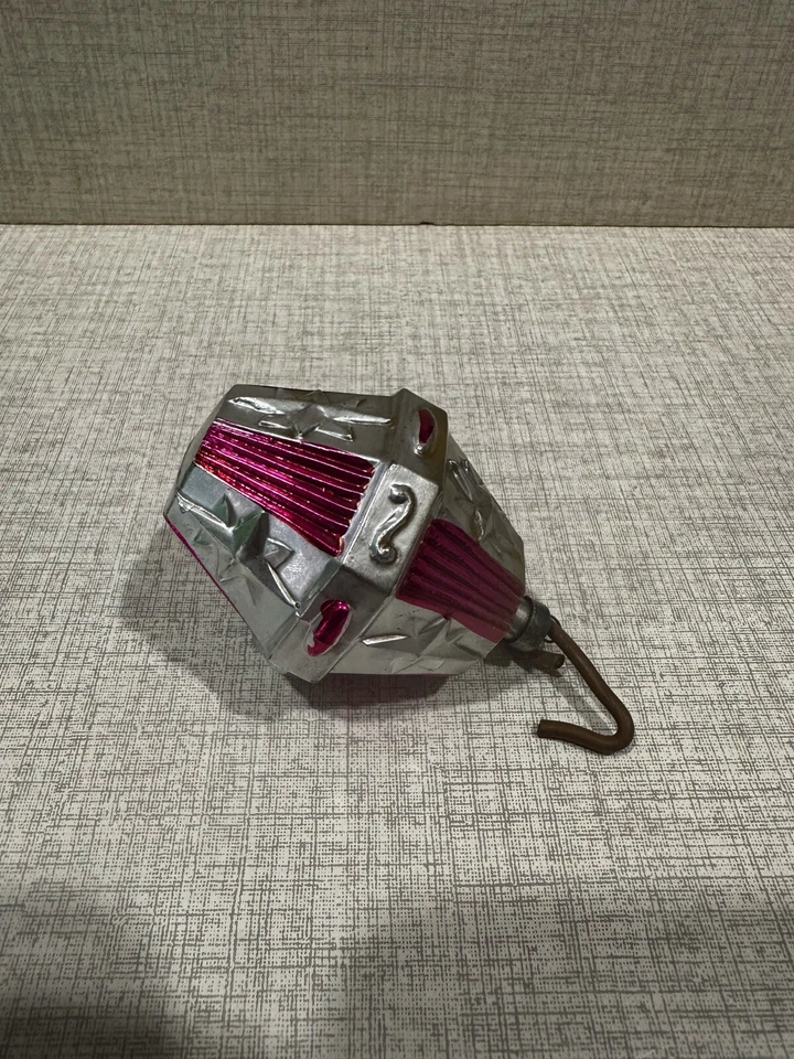 DECORAZIONE Albero Di Natale Pallina Vintage Argento E Fucsia vetro - Immagine 1 di 1