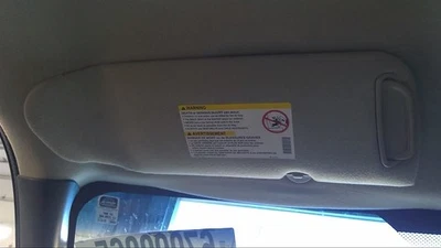 2005 Chevrolet Silverado 2500 Driver Sun Visor LH Gray Cloth Used 129K Miles Foto 1 de 4