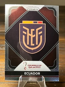2022 Panini Prizm FIFA World Cup Qatar #8 Equador Team Badges - Picture 1 of 2