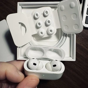 GUARANTEED ORIGINAL APPLE - Apple AirPods Pro 2nd Gen MagSafe A2968 E8396 - Zdjęcie 1 z 8