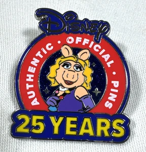 2025 Disney Parks 25 Jahre Trading Mystery Miss Piggy LR Pin - Bild 1 von 7