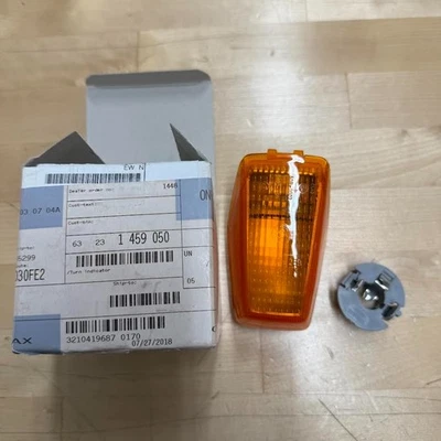 BMW K1100 LT/RS OEM REAR TURN SIGNAL (63231459050) - Image 1 of 4