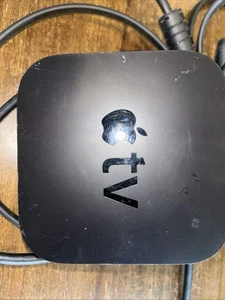 Apple TV HD 4a Generazione A1625 32GB con Cavo Alimentazione Senza Telecomando - Foto 1 di 4
