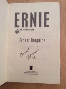 SIGNED by Ernest Borgnine - Ernie An Autobiography HC 1st/1st +Pic Academy Award - Picture 1 of 11
